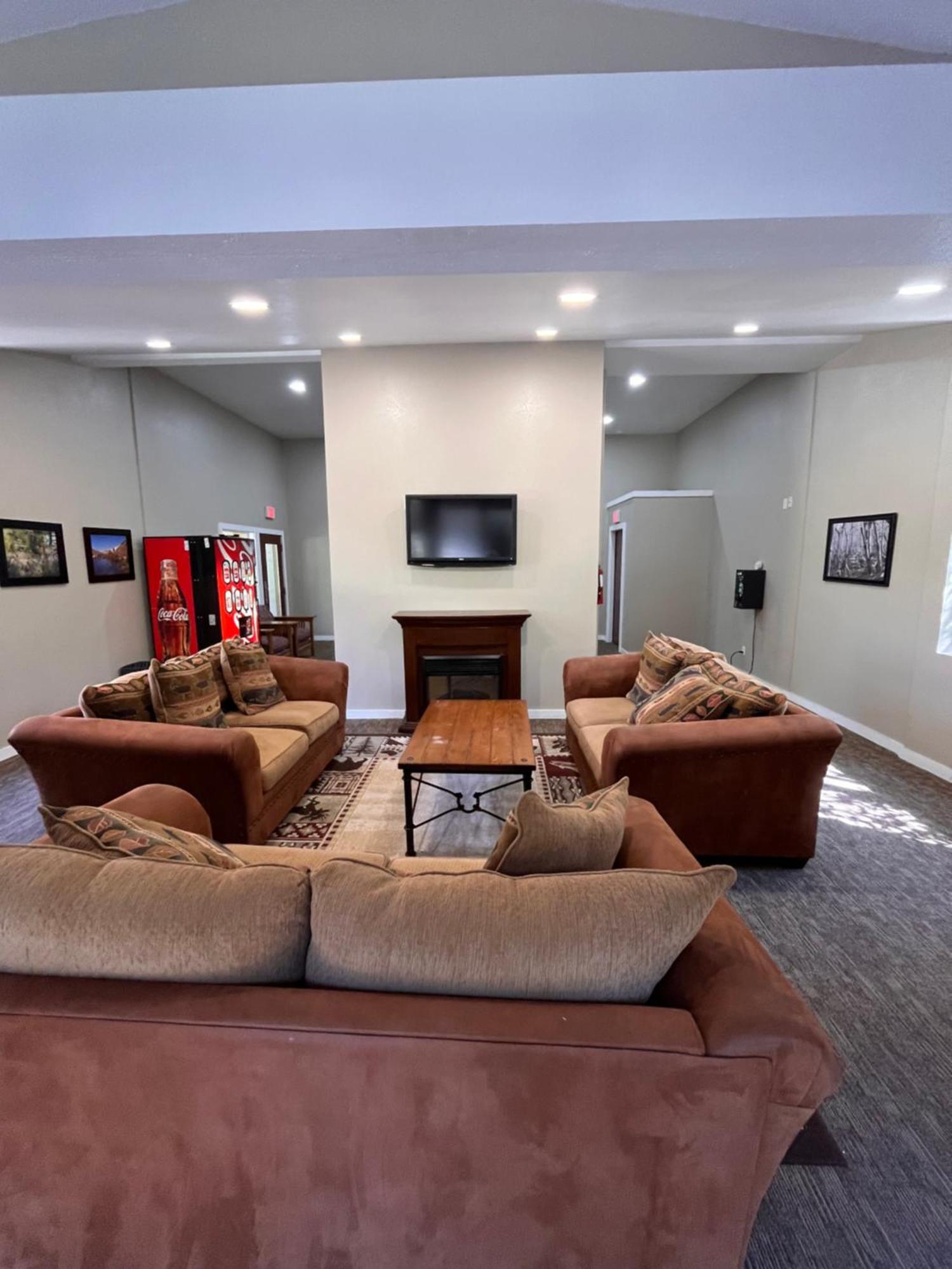 Tastefully Remodeled Condo At Mammoth Ski & Racquet Club, Hot Tub, Garage, 10 Min Walk To Ski Lifts Mammoth Lakes Exteriér fotografie