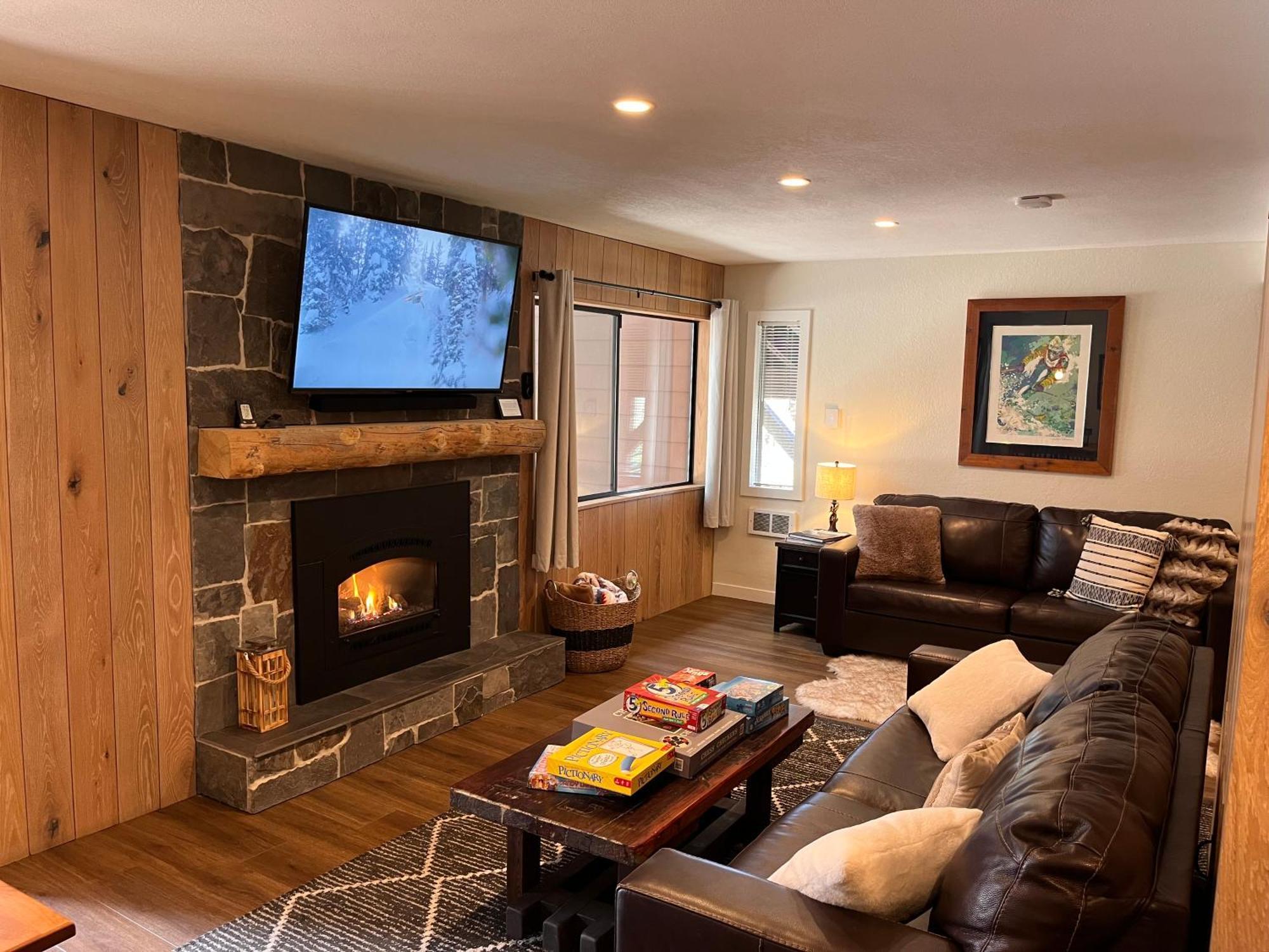 Tastefully Remodeled Condo At Mammoth Ski & Racquet Club, Hot Tub, Garage, 10 Min Walk To Ski Lifts Mammoth Lakes Exteriér fotografie