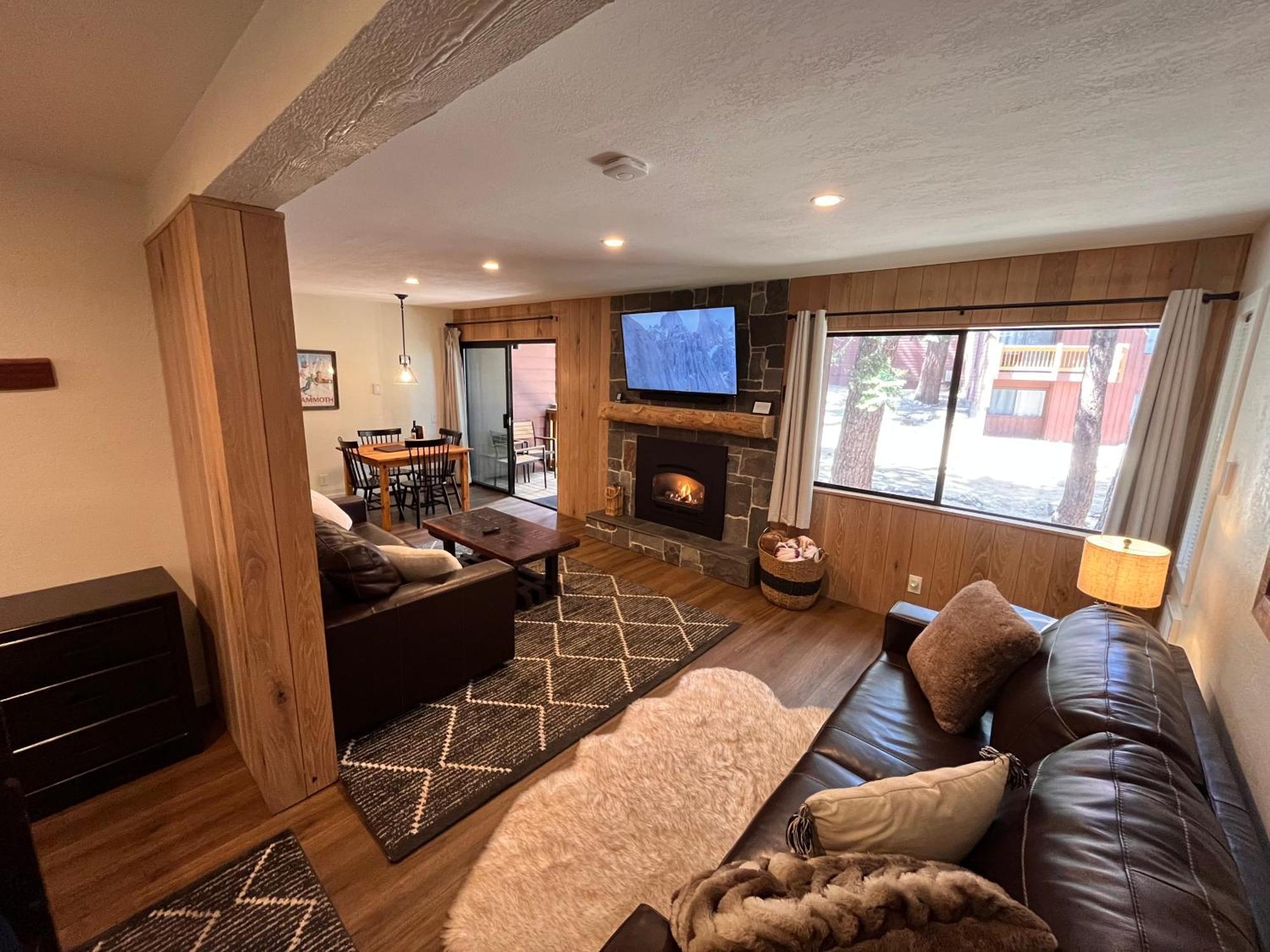 Tastefully Remodeled Condo At Mammoth Ski & Racquet Club, Hot Tub, Garage, 10 Min Walk To Ski Lifts Mammoth Lakes Exteriér fotografie