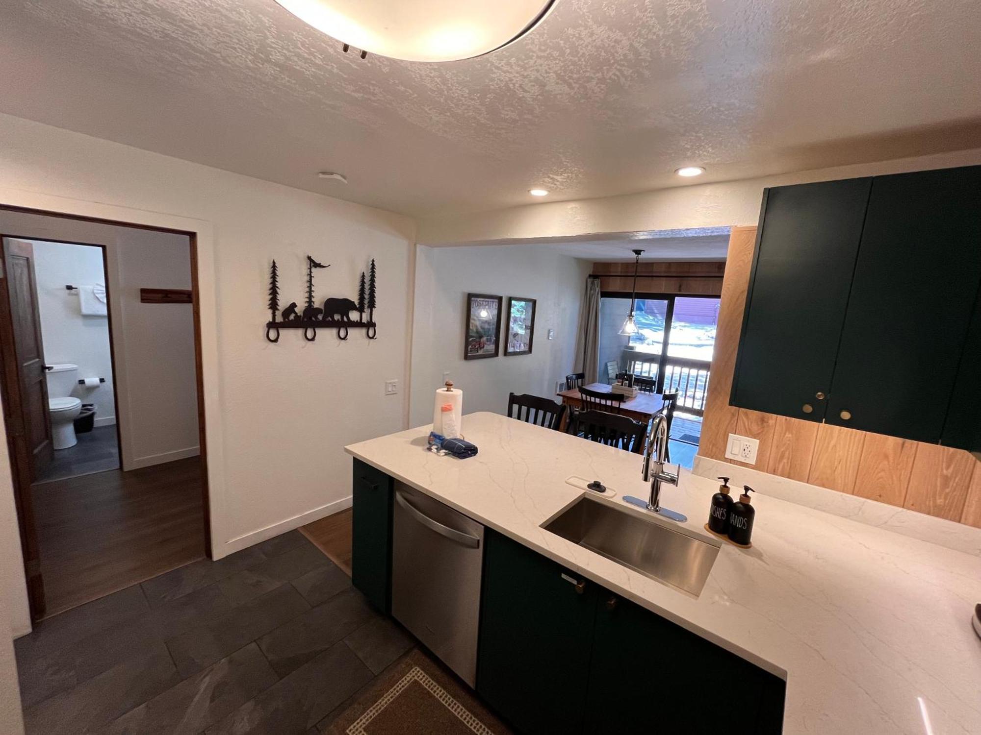 Tastefully Remodeled Condo At Mammoth Ski & Racquet Club, Hot Tub, Garage, 10 Min Walk To Ski Lifts Mammoth Lakes Exteriér fotografie