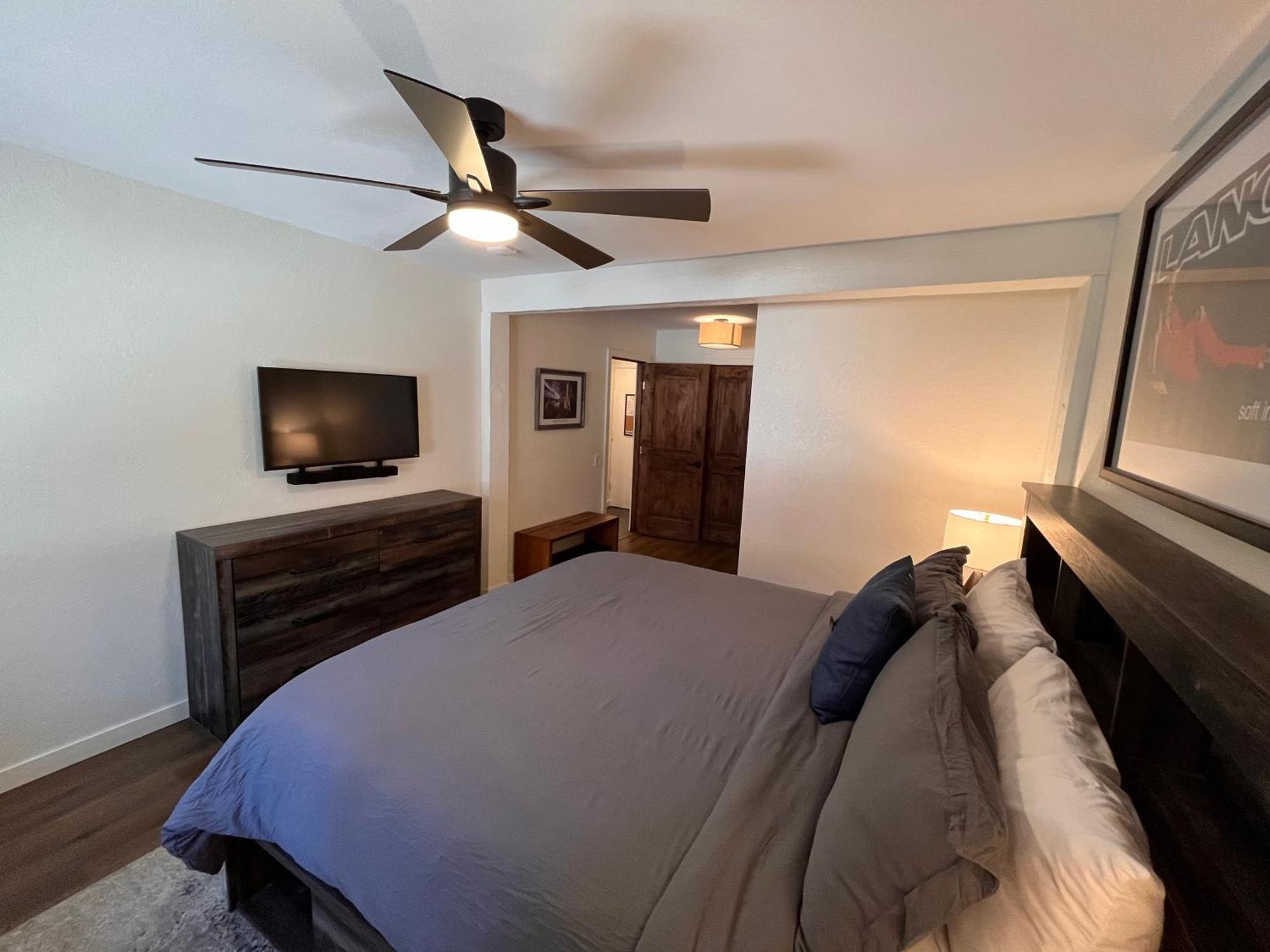 Tastefully Remodeled Condo At Mammoth Ski & Racquet Club, Hot Tub, Garage, 10 Min Walk To Ski Lifts Mammoth Lakes Exteriér fotografie